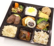 彩り贅沢弁当