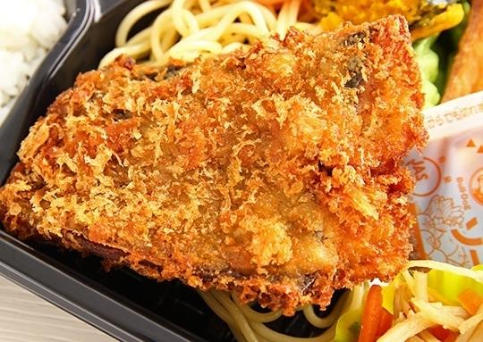 ひまわり自家製 アジフライ弁当
