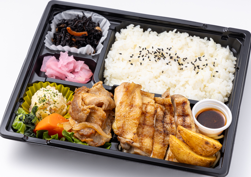直火網焼きグリル・ド・チキン＆豚肉のしょうが焼き ダブルメイン弁当