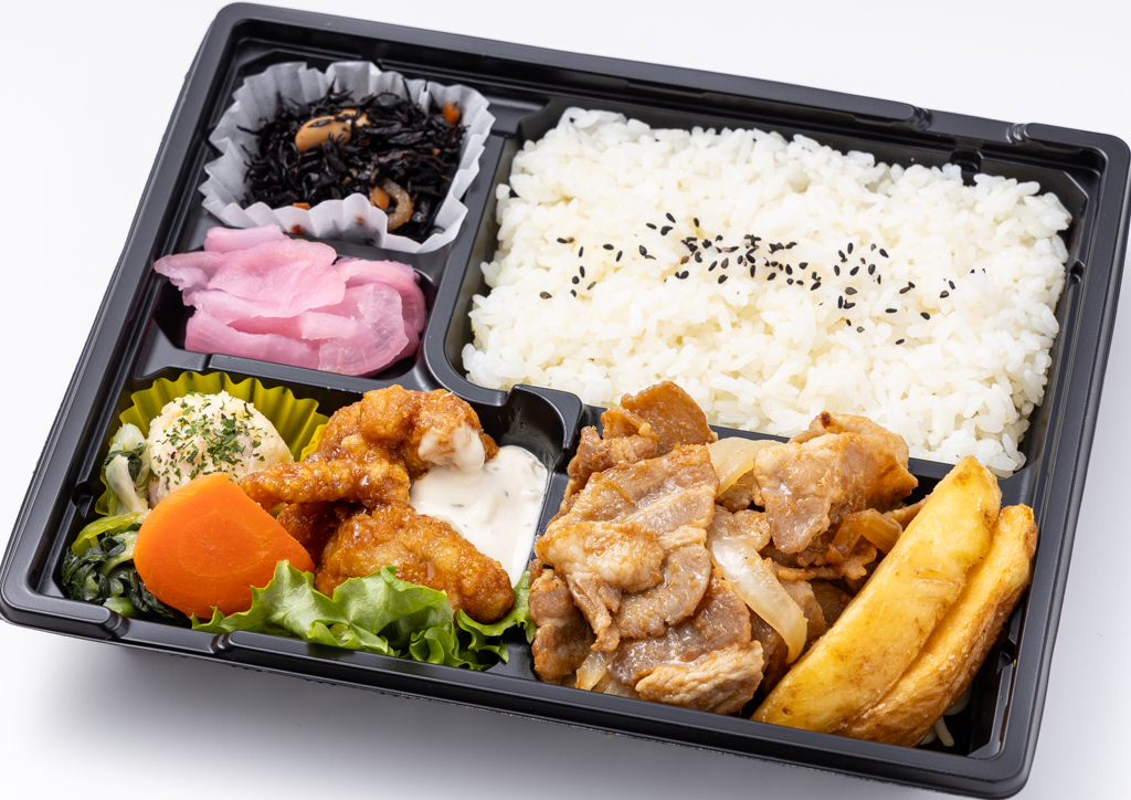 豚肉のしょうが焼き＆チキン南蛮タルタルソース ダブルメイン弁当
